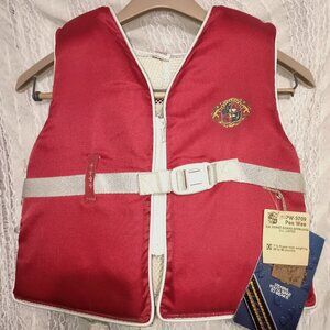 Vintage NWT Red Stearns size 7-9 years old